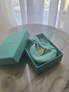 Return To Tiffany Heart Pendant